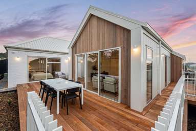 85 Parish Drive_3