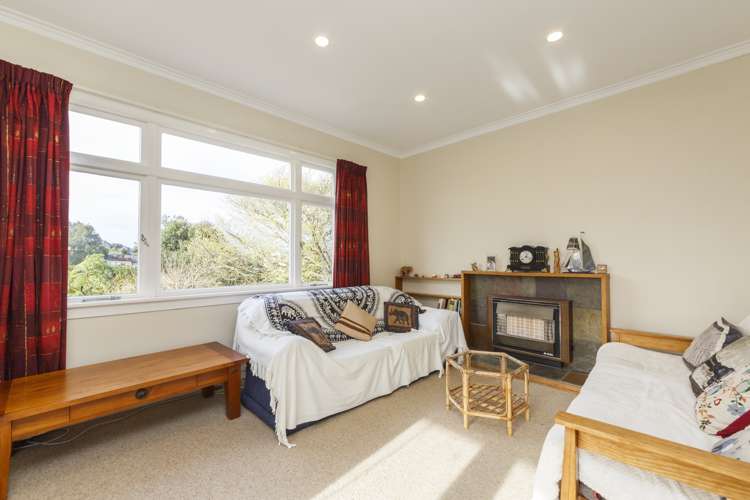 1 Mountain View Road Fitzherbert_2