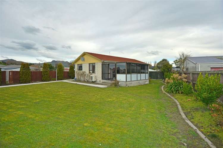 12 Stacey Place Woolston_12