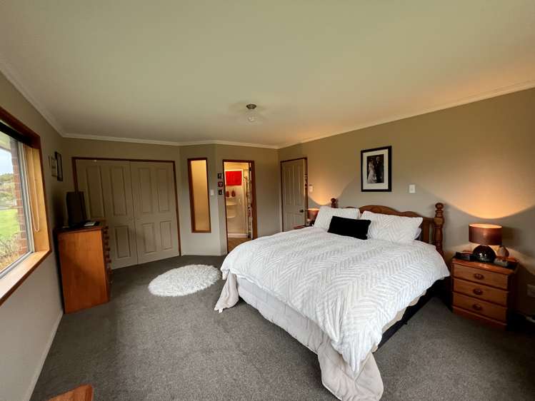 32 Raeburn Avenue Otatara_13