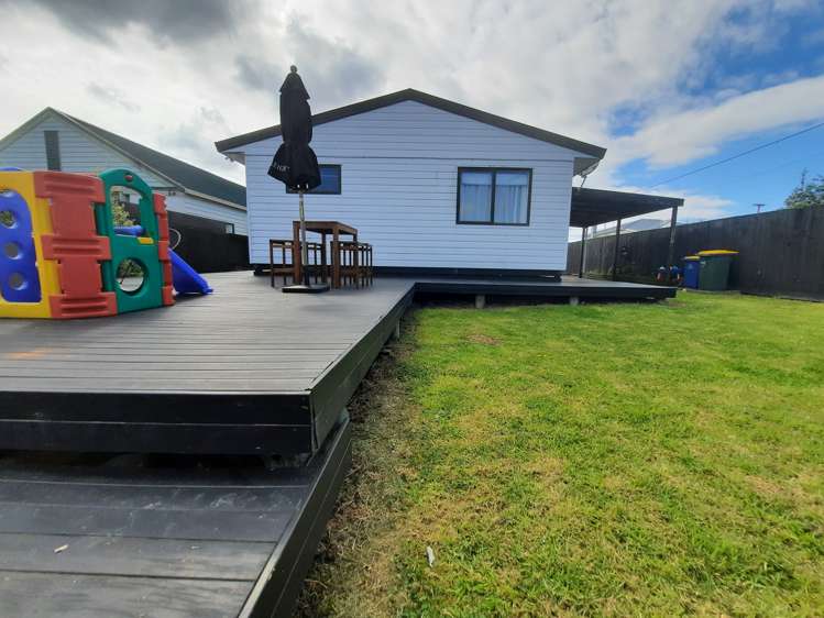 64a Archibald Road Kelston_12