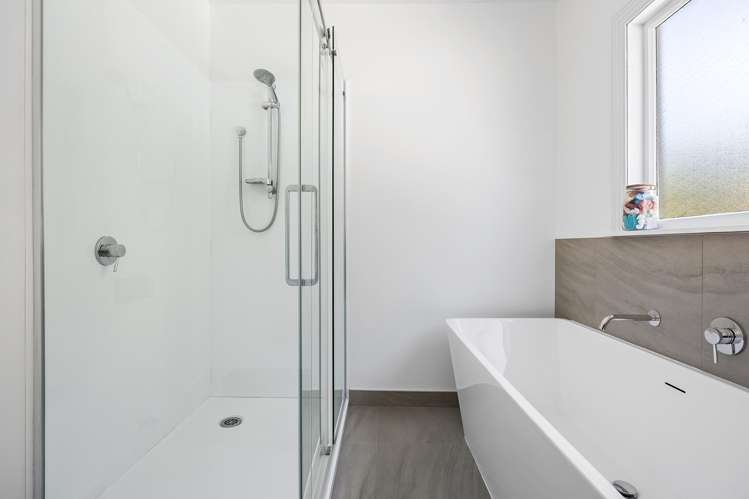 177 Round Hill Road Loburn_18