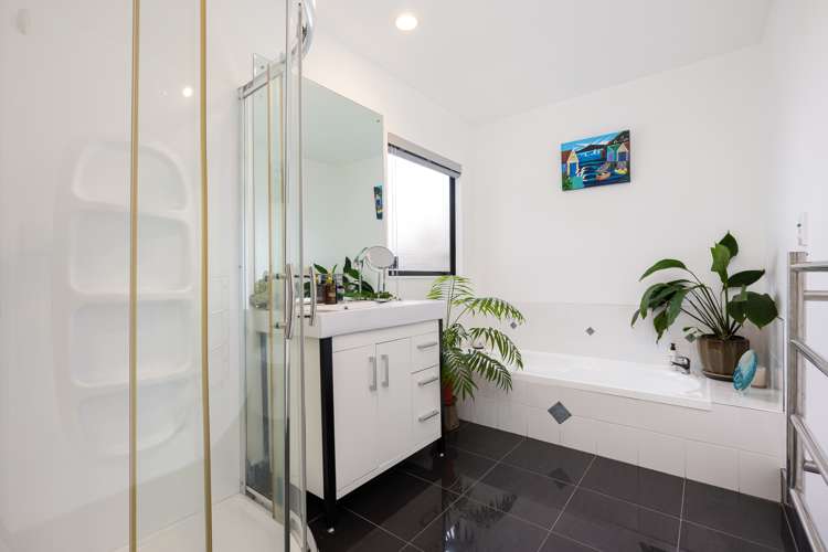 17 Coralsea Way Arkles Bay_19