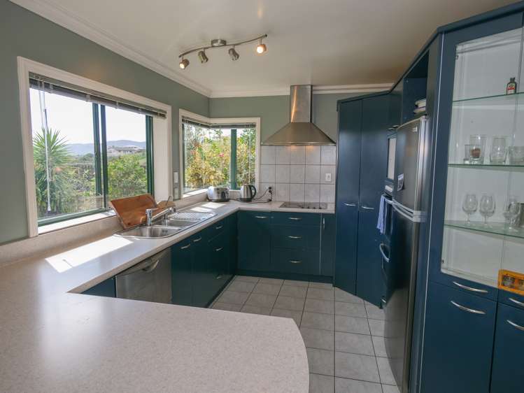 20 Hibiscus Avenue Cable Bay_17