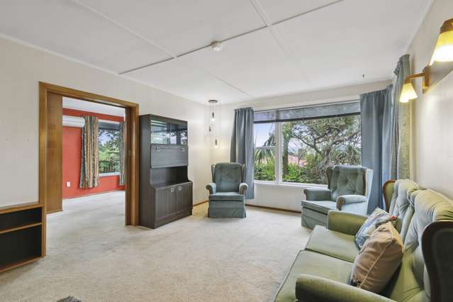 74 Beazley Avenue Paparangi_1