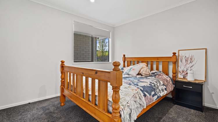 136 Adler Drive Ohauiti_9