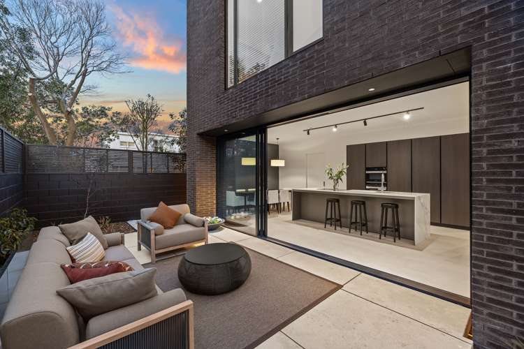 12 Rhodes Street Merivale_6