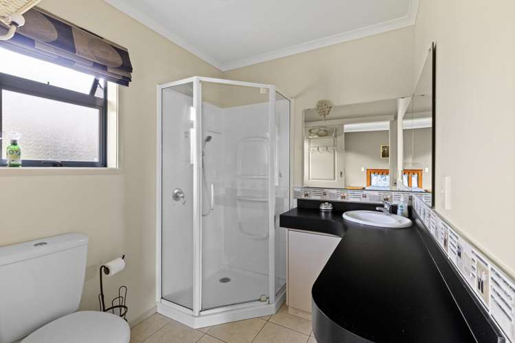 20 Ursula Drive Feilding_13