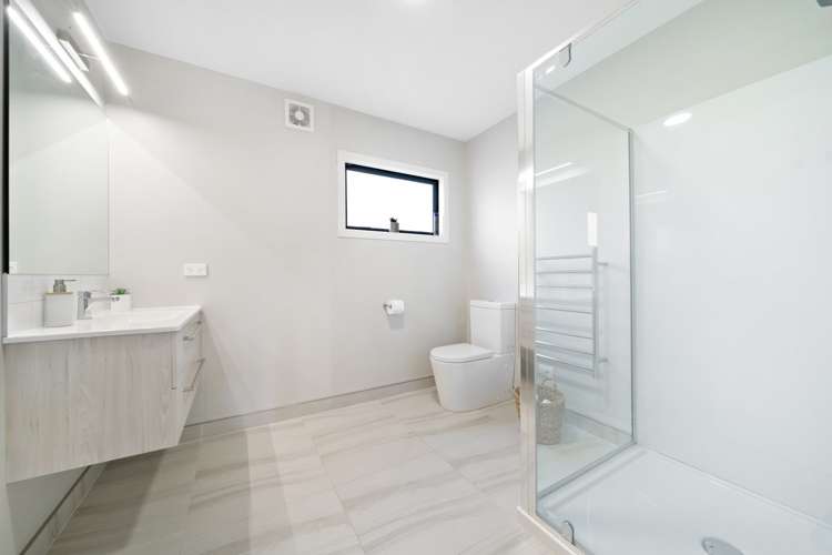 10 Falconer Rise Jacks Point_24