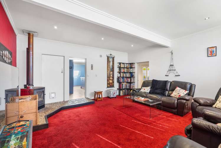 70 Te Rauparaha Street Otaki_6