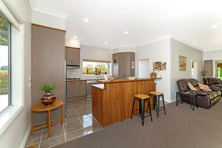 144 Ngakoroa Road Ormond_6