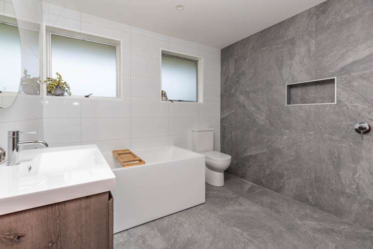 21 Davie Street Hokitika_11