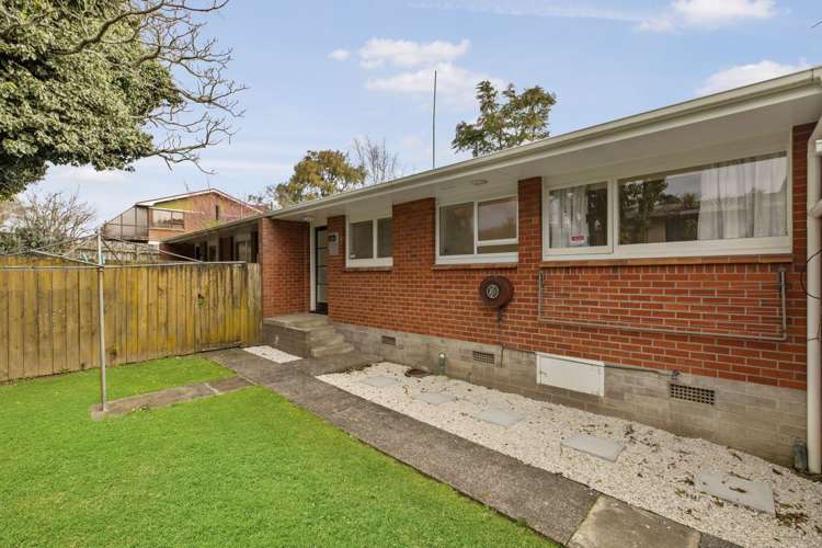 2/108 Great South Road Manurewa_8