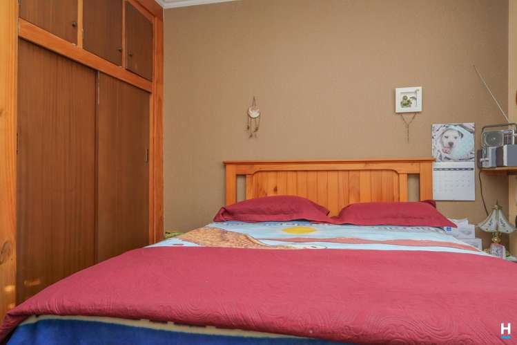 1 Ross Street Dunollie_9