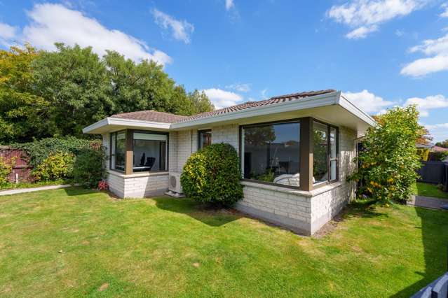 Fresh, Modern & Move-In Ready!