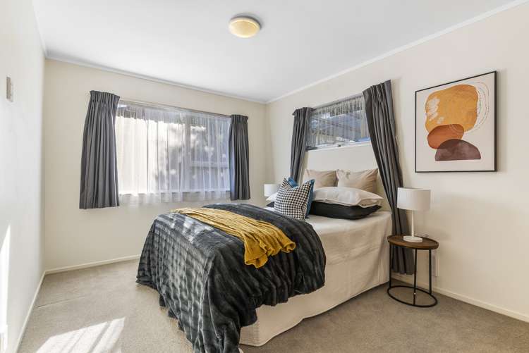 4/112 Gossamer Drive Pakuranga Heights_11