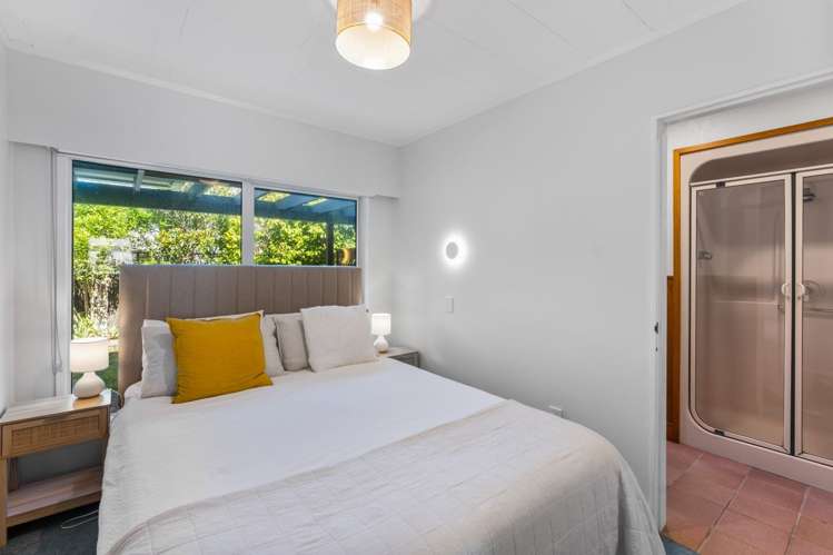 8 Ara Kuaka Waikanae Beach_14