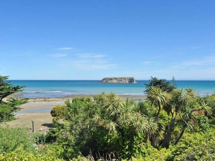 3 The Parade Motunau_16