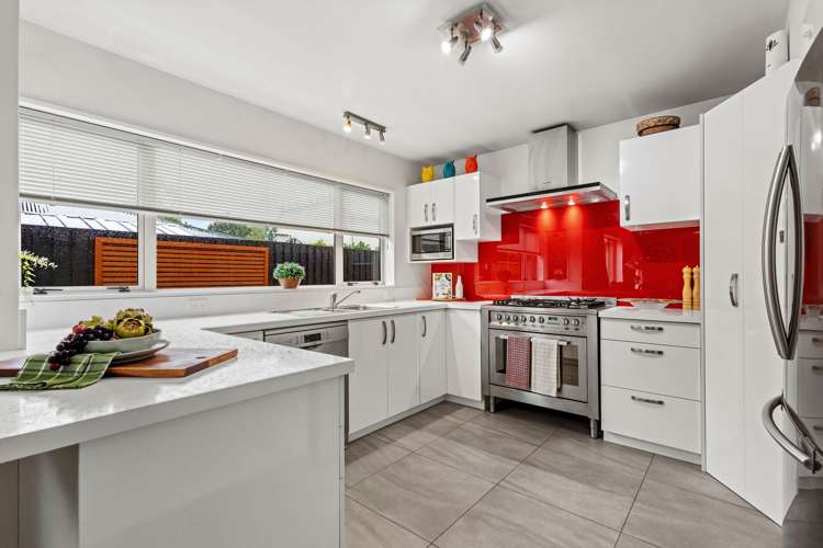 2/3 Creyke Road Fendalton_1