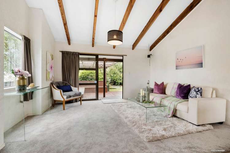 5/7 Vera Road Te Atatu South_10