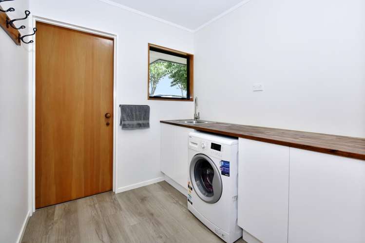 21 Malthouse Crescent Brightwater_18