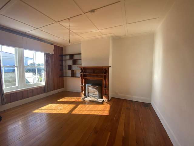 2/1050 Bank Street 11385_2