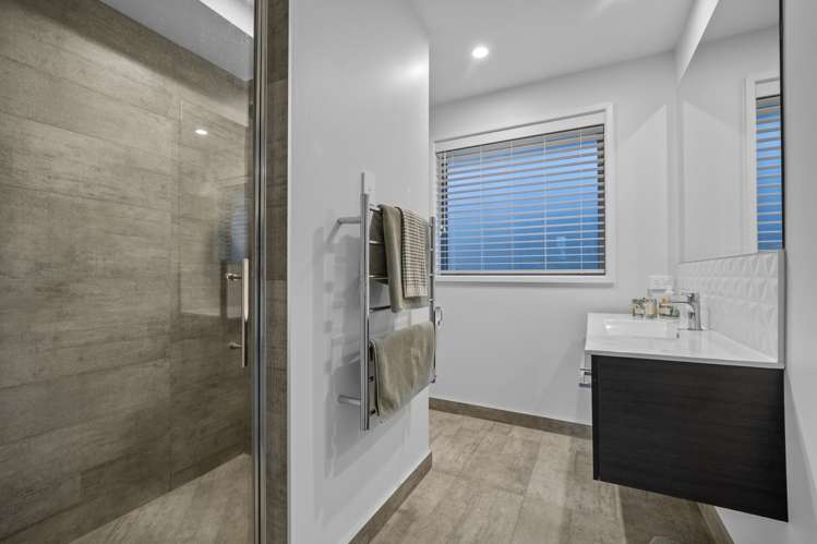 71 The Boulevard Papamoa Beach_35