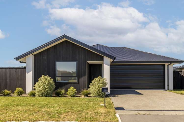 157 Faringdon Boulevard_0