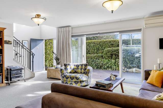 47 Chateau Crescent Rangatira Park_3