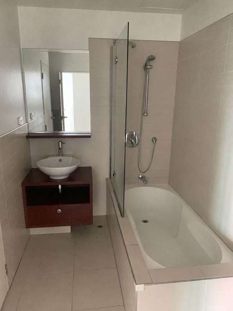 607/2 Beach Road City Centre_12