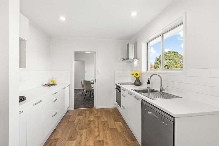 2/45 Glenmore Road Sunnyhills_7