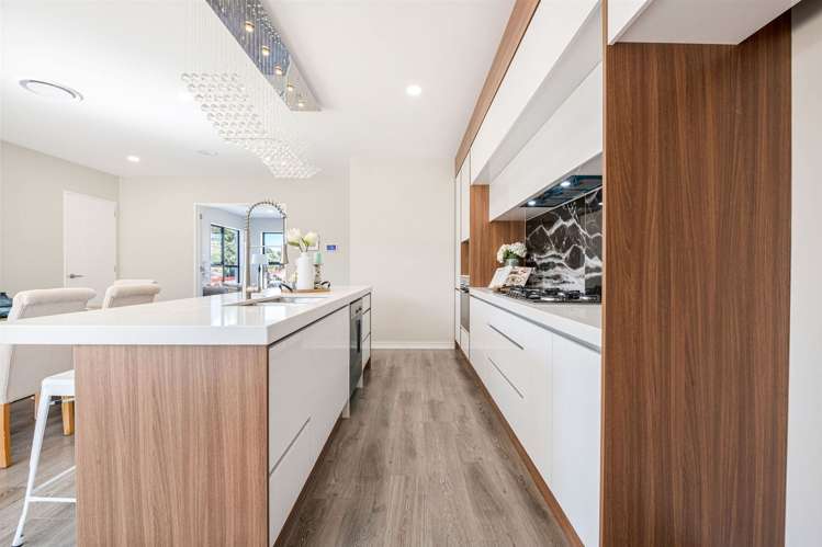 2 Cloonlyon Drive Flat Bush_8