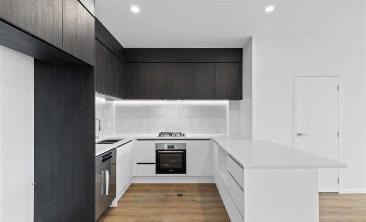 39 Whare Kauri Road Papakura_15