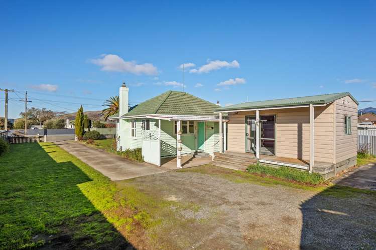 170 Maxwell Road Redwoodtown_17