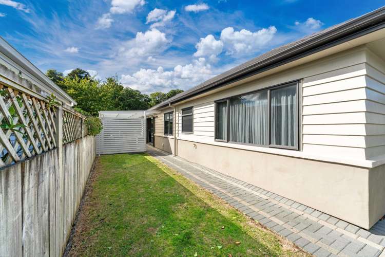 1/1 The Moorings Two Mile Bay_27