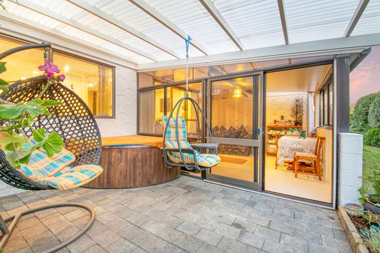 5 Edgewater Grove Orewa_6