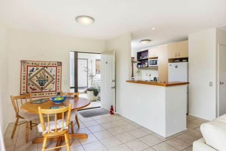 56/92 Bush Road Albany_13