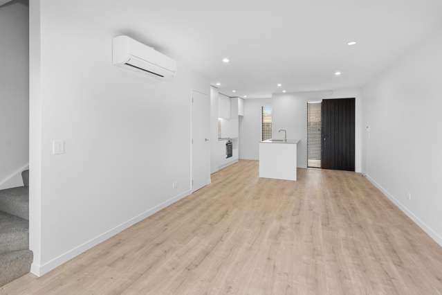 2/16 Baretta Street Somerfield_2