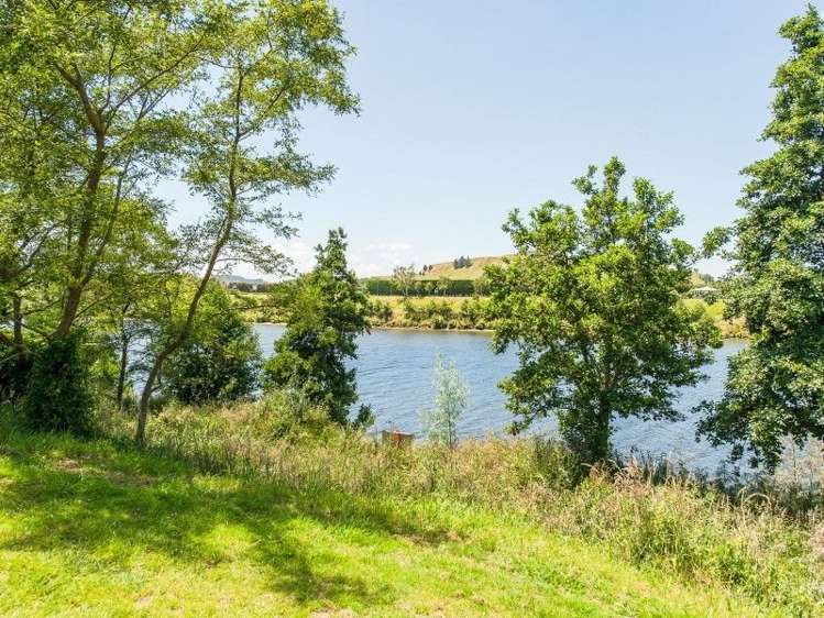 245 Somme Parade Aramoho_13