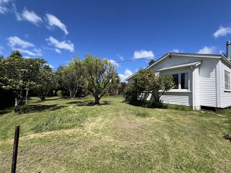 136 Lincoln Road Carterton_20