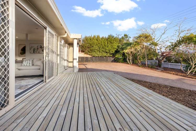 52 Hetherington Road Ranui_14