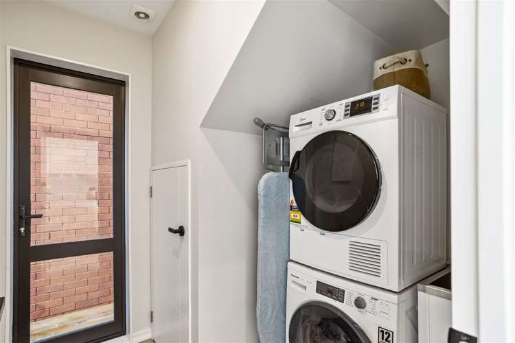 68 Joshua Carder Drive Hobsonville_20