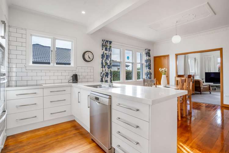 15 Home Street Winton_6