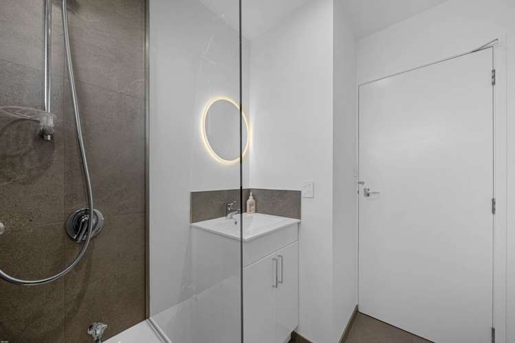 6/21 Gardner Avenue New Lynn_23