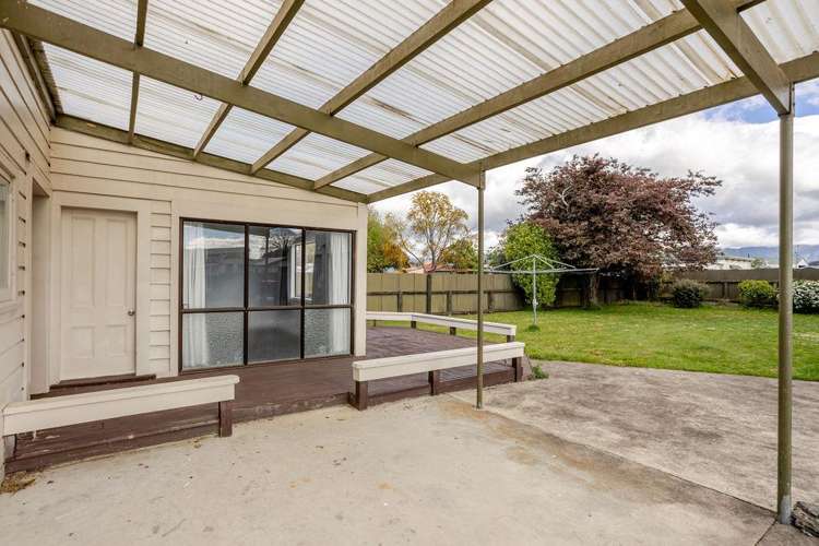 9 Madrid Street Dannevirke_21