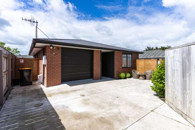 A three bedroom delight in Takaro