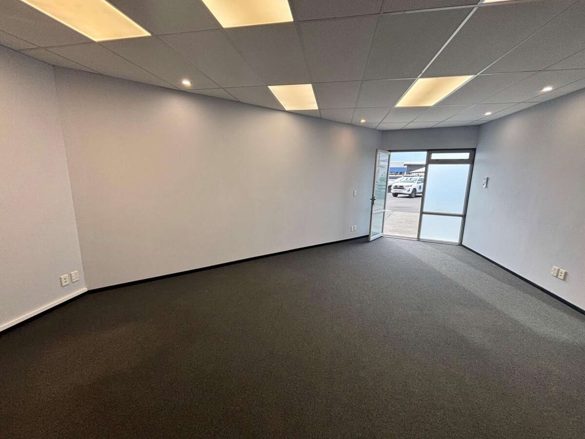 4/33 Austin Street Onekawa_0