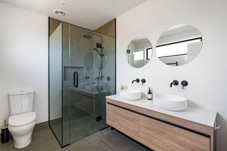 14 Gladbrook Street Wanaka_8