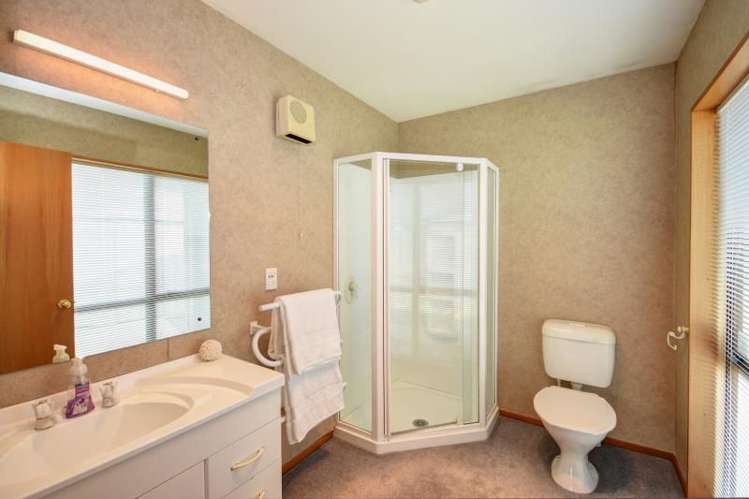 33 Cherry Drive Mosgiel_14