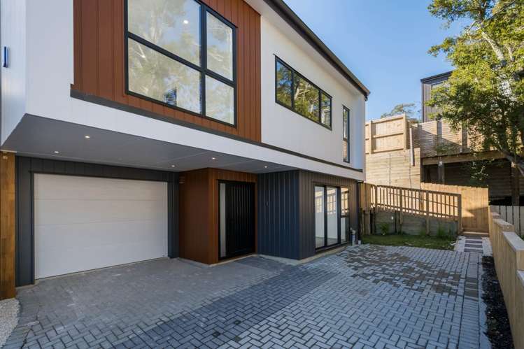 E/79 Archers Road Hillcrest_2
